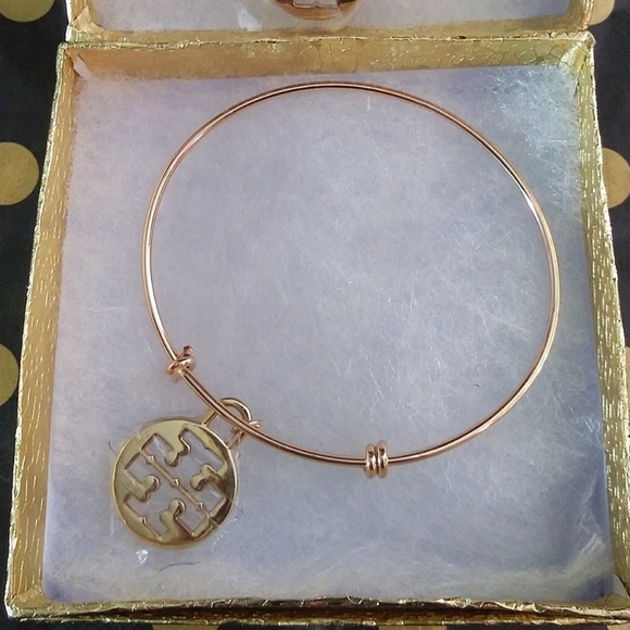 Tory Burch Charm 14K GOLD FILLED Bangle Bracelet - Picture 6 of 7